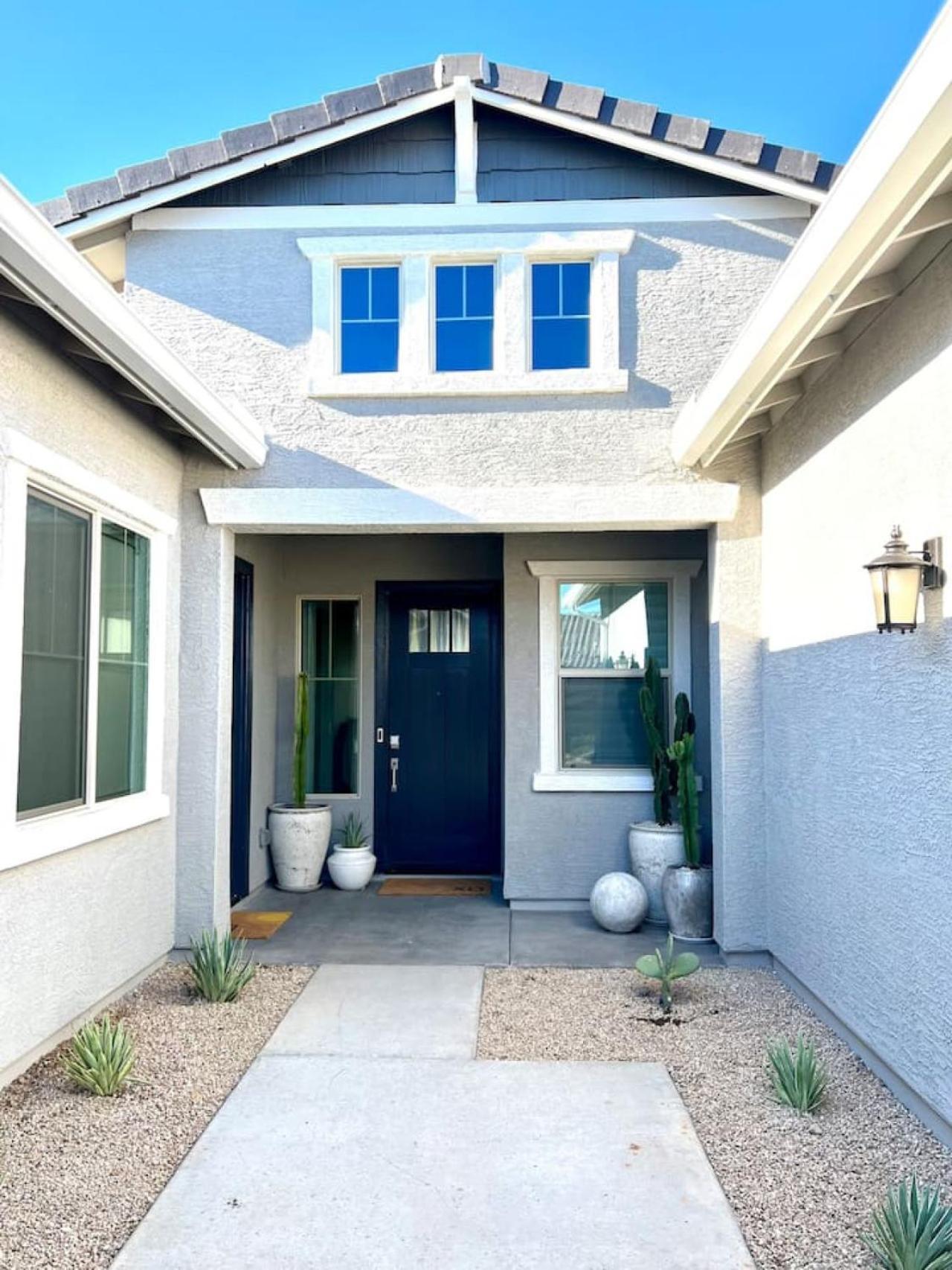 Luxury 1 Bedroom Casita With Private Yard, Garage And Wd